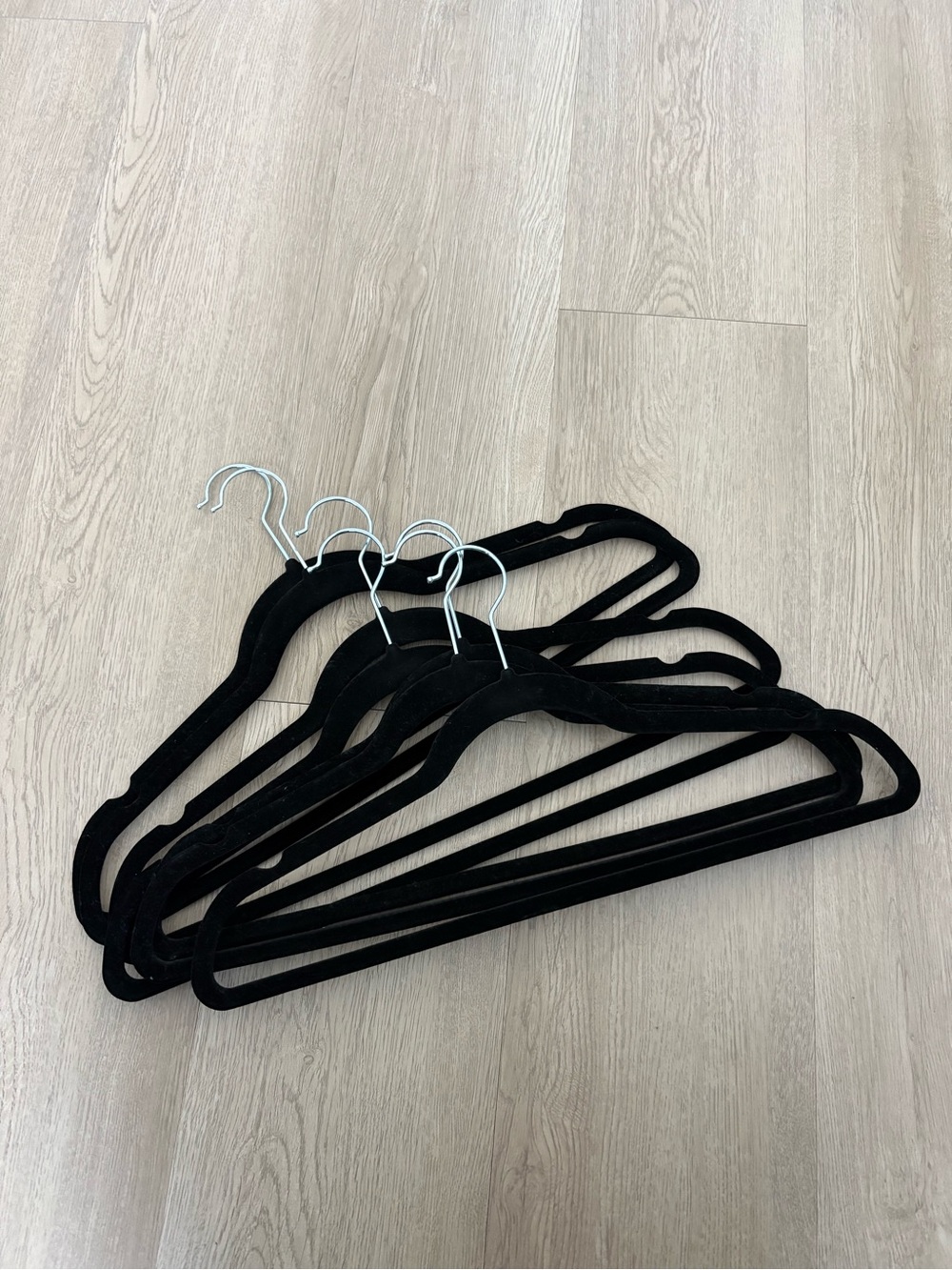 Black Velvet Slim Space-Saving Hangers - (5 Pack)